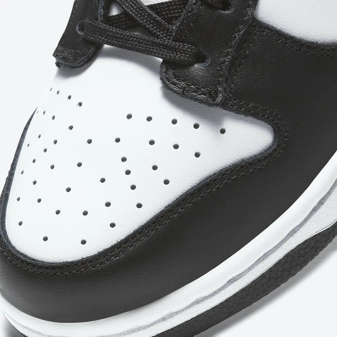 Nike Dunk Low Panda